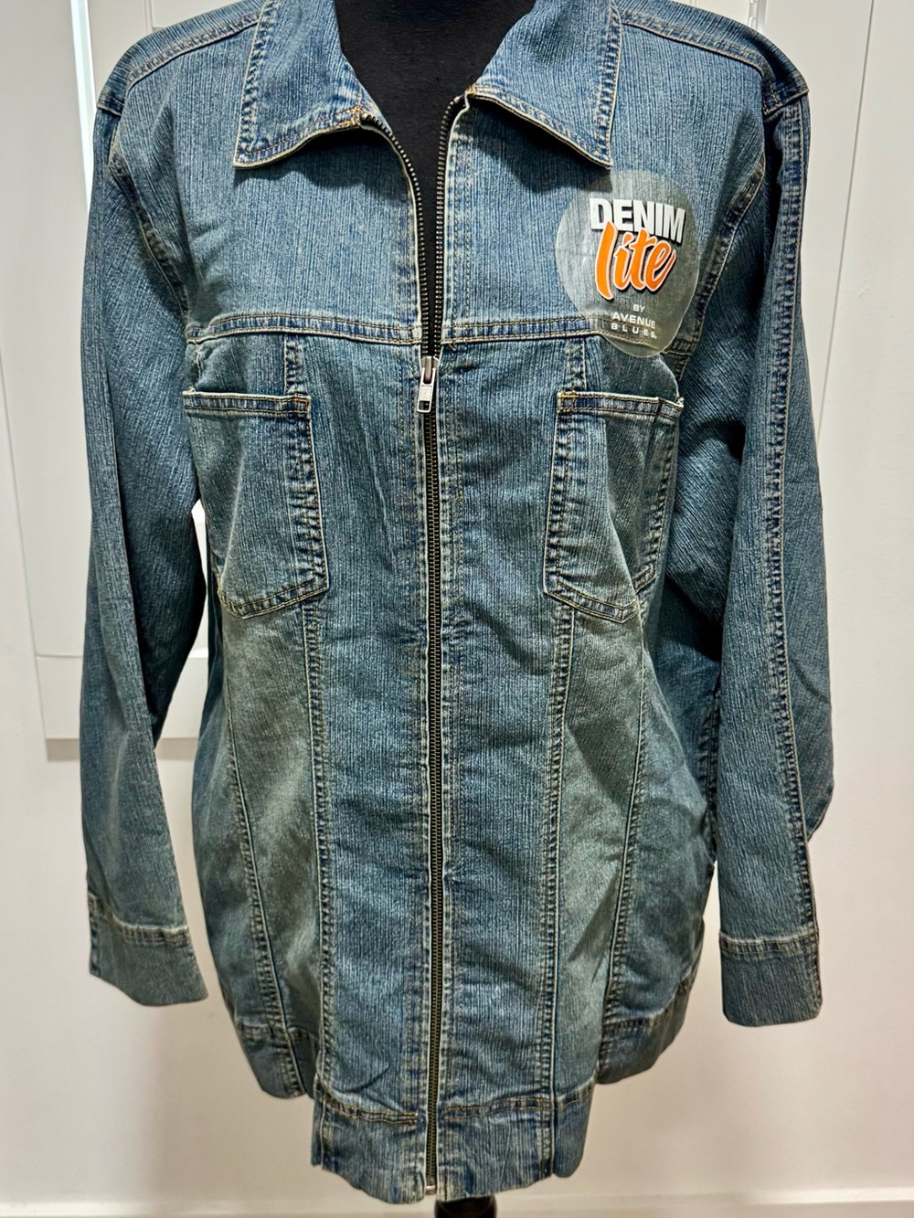 Avenue Denim Lite Zip-Up Jean Jacket in Blue. New With Tag